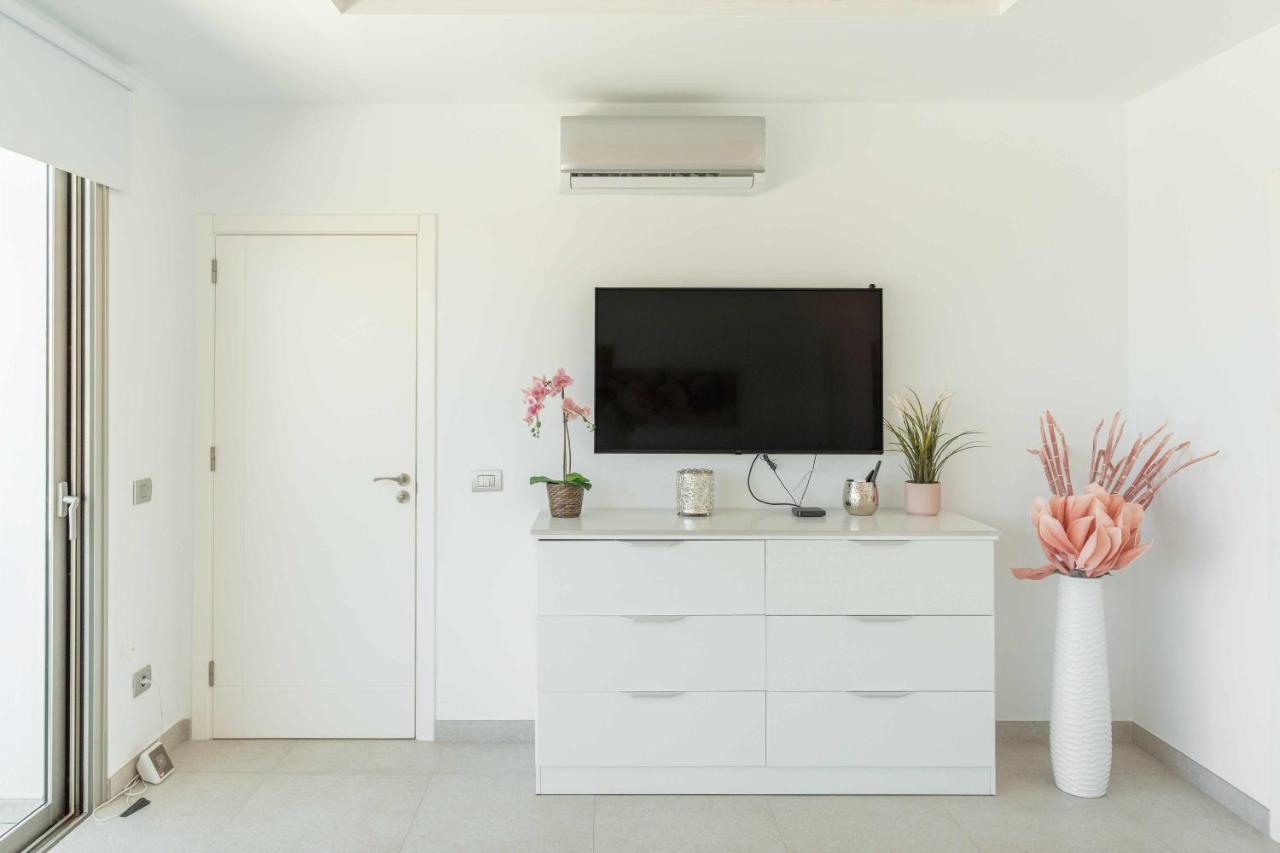 Elegante Y Moderna Miami Apartment